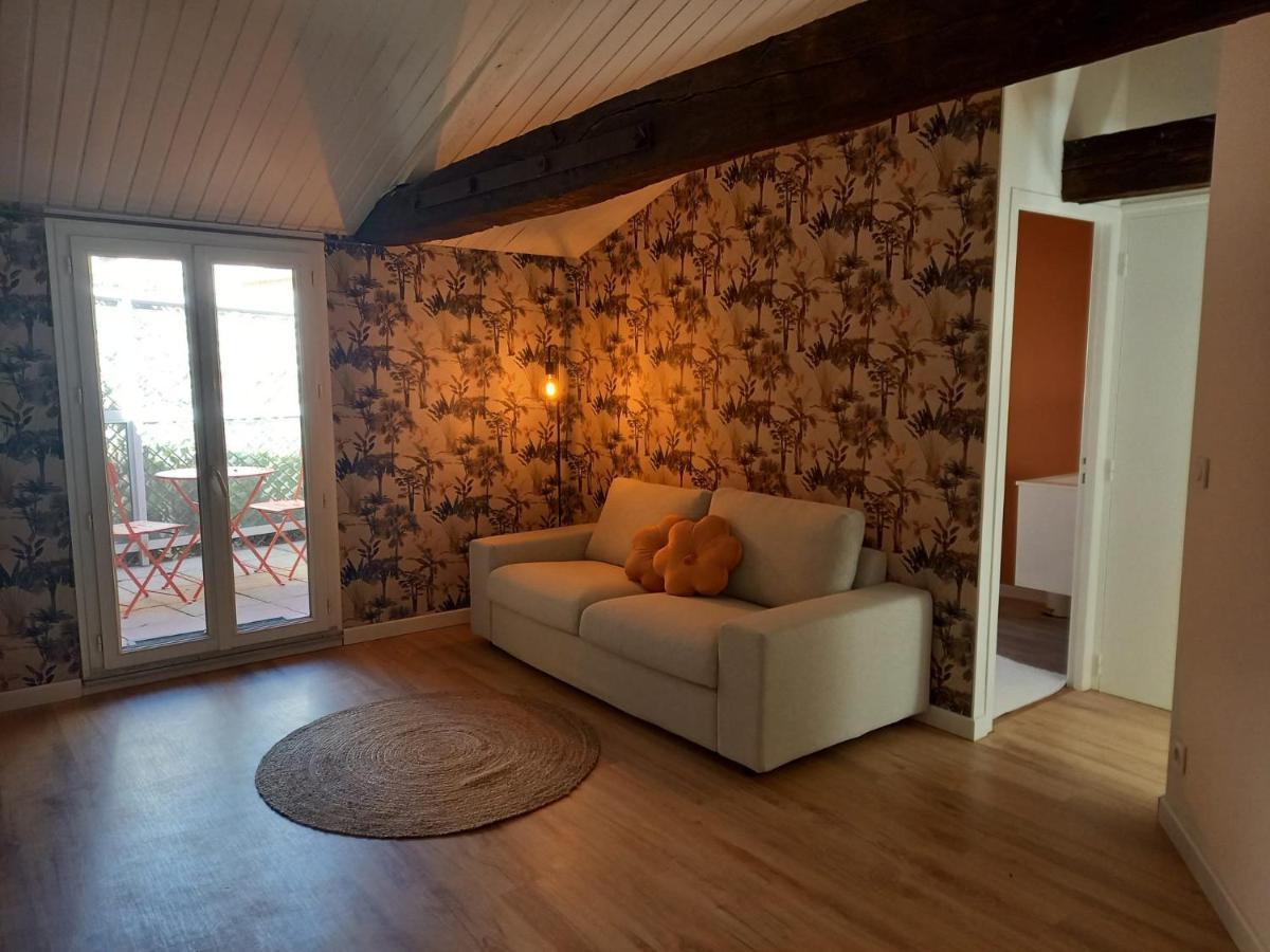 Bienvenue A Figeac Apartment Bagian luar foto